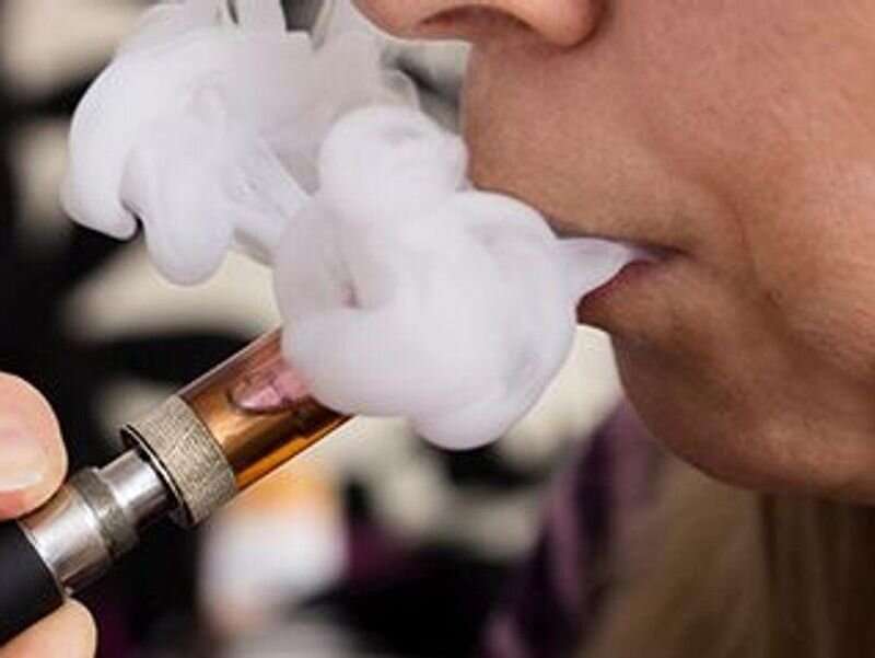 FDA要求三家小型电子烟制造商停止销售调味产品